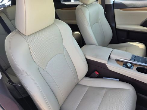 Used 2020 Lexus RX 350L FWD w/ Premium Package image 26
