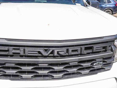 Used 2025 Chevrolet Silverado 1500 Custom w/ Turbomax Blackout Package RWD image 4