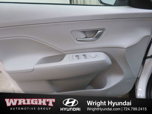 New 2026 Hyundai Kona SEL Premium image 10