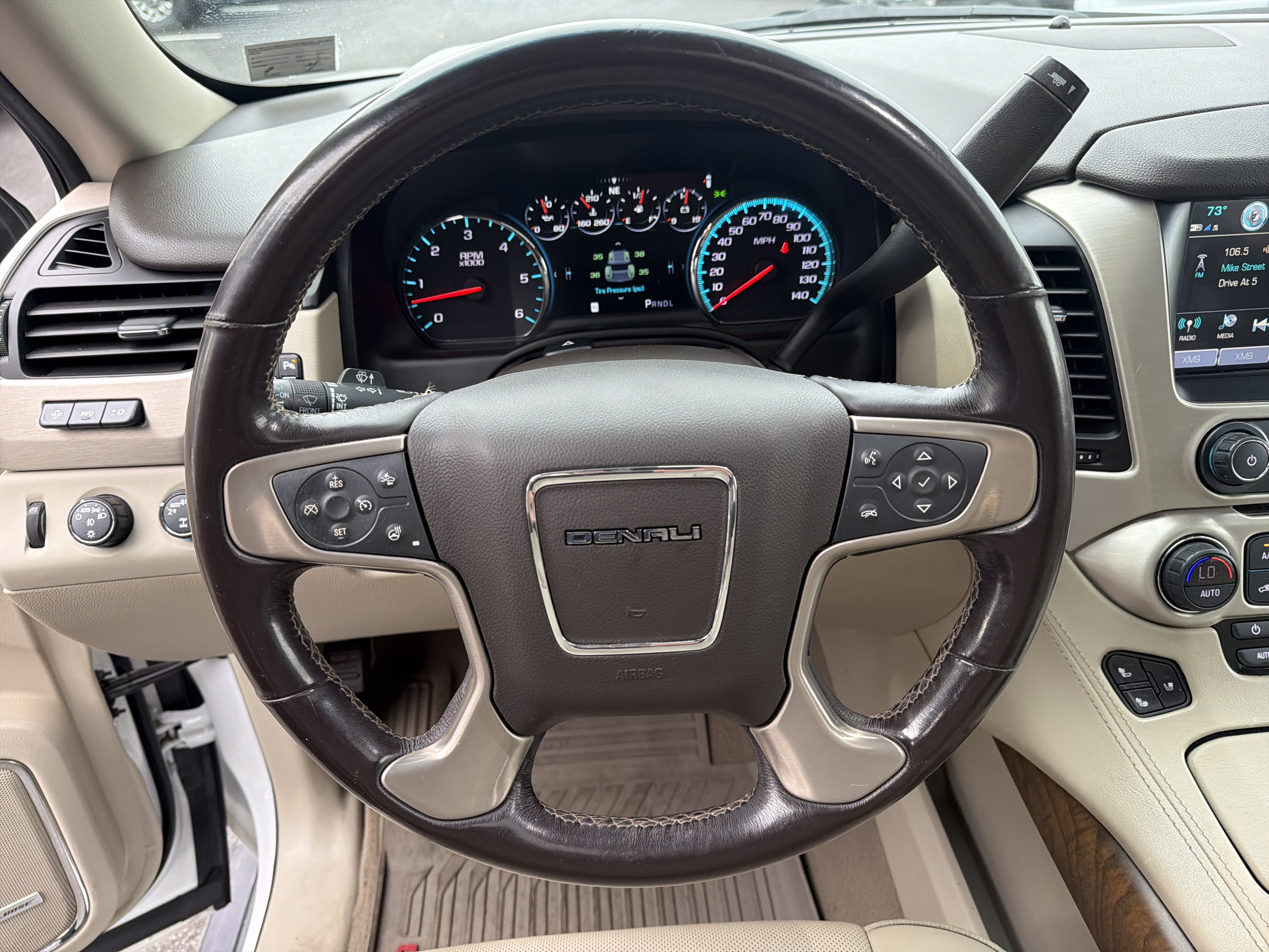 Used 2020 GMC Yukon XL Denali w/ Denali Ultimate Package AWD/4WD image 18
