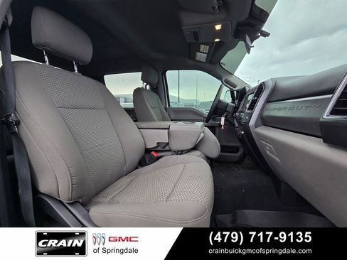 Used 2021 Ford F250 XLT w/ XLT Premium Package AWD/4WD image 28