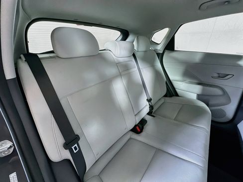Used 2024 Hyundai Kona SEL AWD/4WD image 24