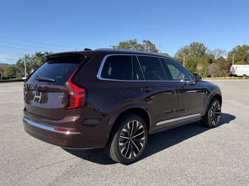 New 2026 Volvo XC90 B5 Plus image 3