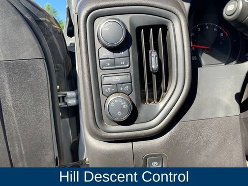 Used 2025 Chevrolet Silverado 1500 Custom Trail Boss w/ Dark Appearance Package AWD/4WD image 27