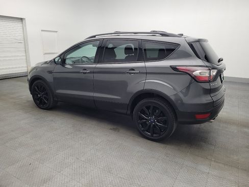 Used 2017 Ford Escape SE w/ Equipment Group 201A FWD image 3