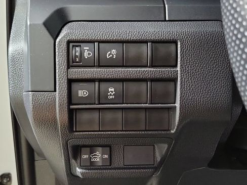 Used 2024 Toyota Tacoma SR RWD image 23