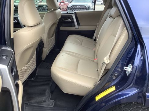 Used 2020 Toyota 4Runner Limited image 11