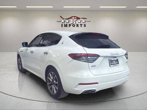 Used 2021 Maserati Levante S AWD/4WD image 3