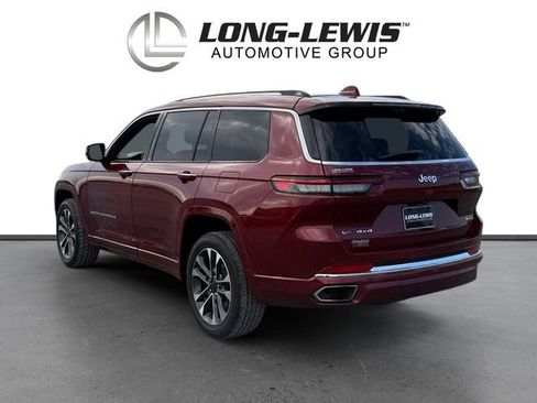 Used 2021 Jeep Grand Cherokee L Overland w/ Luxury Tech Group IV image 3