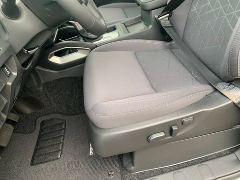 New 2026 Nissan Frontier SV RWD image 19