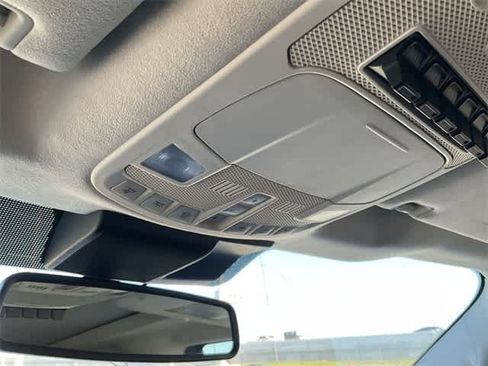 Used 2020 Ford F350 Limited image 19