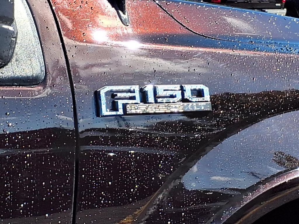 Used 2020 Ford F150 XLT w/ Equipment Group 302A Luxury AWD/4WD image 11