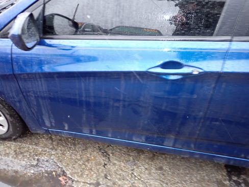 Used 2015 Hyundai Accent GLS image 18