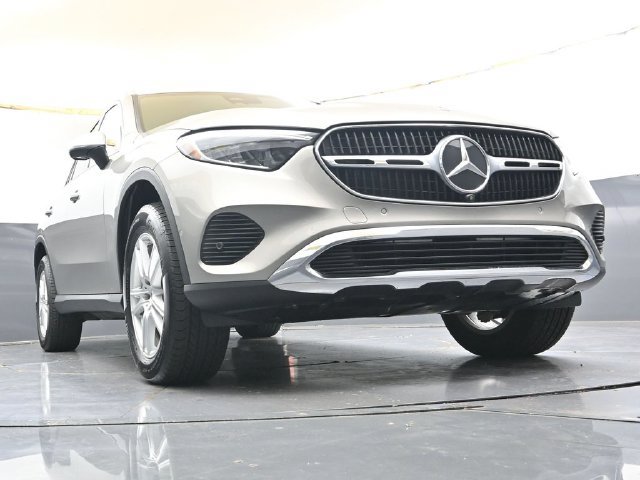 Used 2023 Mercedes-Benz GLC 300 4MATIC image 35