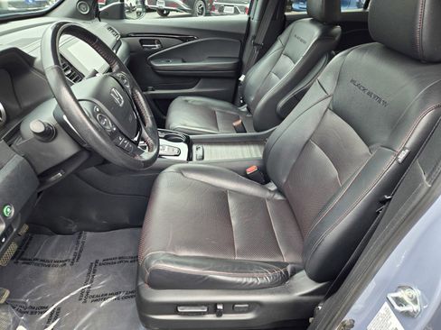 Used 2023 Honda Ridgeline Black Edition image 15
