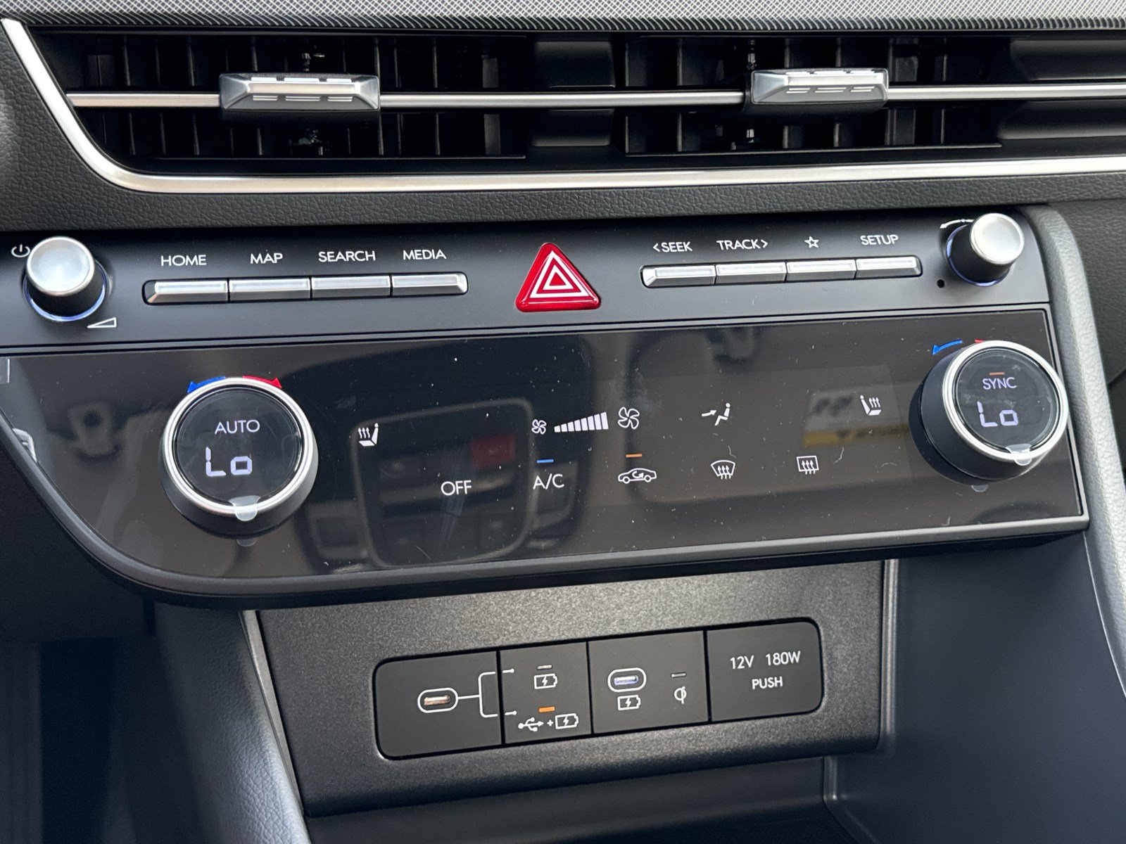 New 2026 Hyundai Sonata SEL FWD image 24