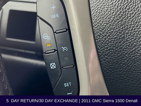 Used 2011 GMC Sierra 1500 Denali AWD/4WD image 26