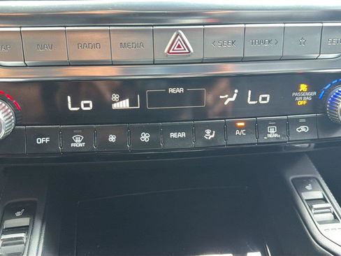 Used 2022 Kia Telluride SX w/ SX Prestige Package AWD/4WD image 18