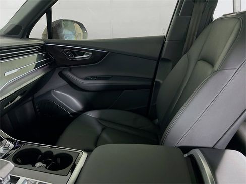 Used 2023 Audi Q7 2.0T Premium Plus w/ Premium Plus Package image 25