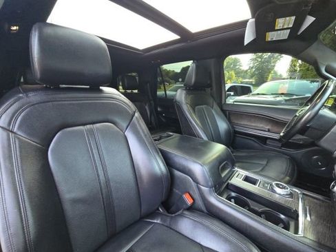 Used 2021 Ford Expedition Limited RWD image 23