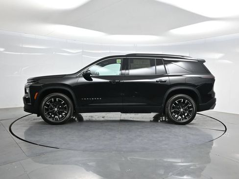 New 2026 Chevrolet Traverse LT w/ Sun and Wheel Package FWD image 56