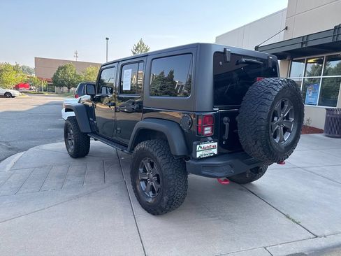 Used 2018 Jeep Wrangler Unlimited Rubicon AWD/4WD image 8