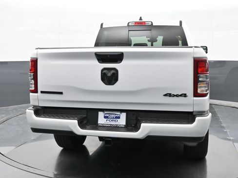 Used 2023 RAM 1500 Big Horn AWD/4WD image 3