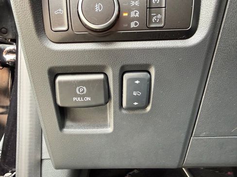 Used 2023 Ford F150 XLT w/ Equipment Group 302A High AWD/4WD image 10