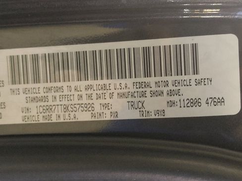 Used 2019 RAM 1500 Classic SLT image 33