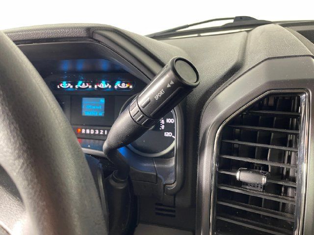 Used 2017 Ford F150 XLT AWD/4WD image 10