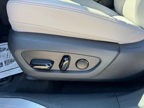 Used 2023 Lexus RX 350 Premium Plus w/ Accessory Package (Z1) image 12