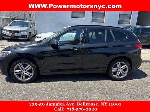 Used 2020 BMW X1 xDrive28i image 2