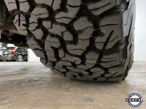 Used 2024 Jeep Wrangler Sport image 92