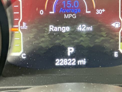 Used 2024 Jeep Gladiator Rubicon AWD/4WD image 15