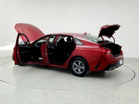 Used 2021 Kia K5 LXS image 12