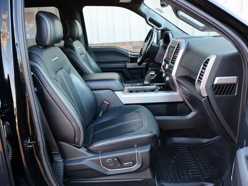 Used 2017 Ford F150 Platinum w/ Equipment Group 701A Luxury image 51