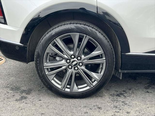 Used 2025 Cadillac Optiq Sport 2 AWD/4WD image 8