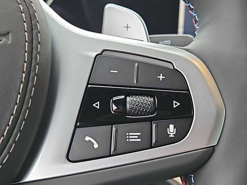 New 2026 BMW X6 M60i image 23