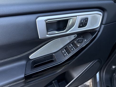 Used 2023 Ford Explorer ST w/ Equipment Group 401A image 13