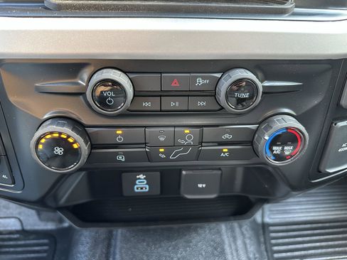 New 2026 Ford F350 XL w/ XL Chrome Package image 28