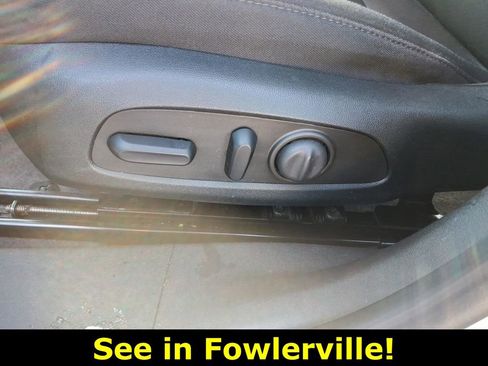 Used 2023 Chevrolet Malibu LT image 25