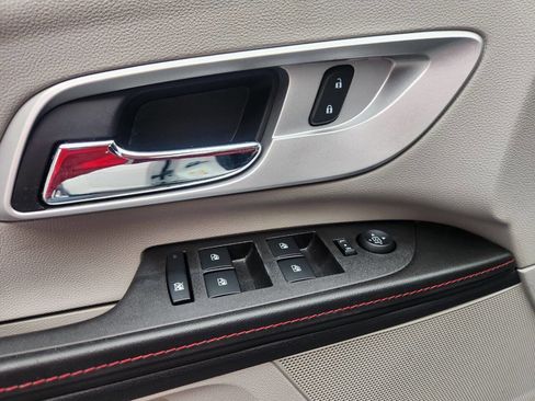 Used 2014 Chevrolet Equinox LT image 19