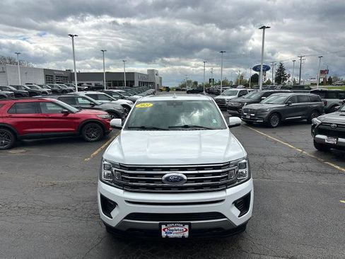 Certified 2021 Ford Expedition XLT AWD/4WD image 3