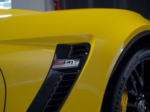 Used 2017 Chevrolet Corvette Z06 RWD image 55