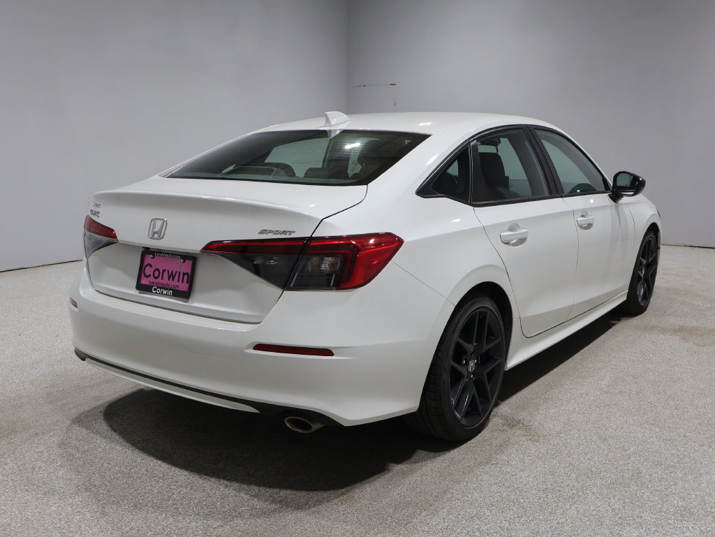 Used 2024 Honda Civic Sport image 2