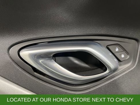 Used 2018 Chevrolet Camaro SS image 11