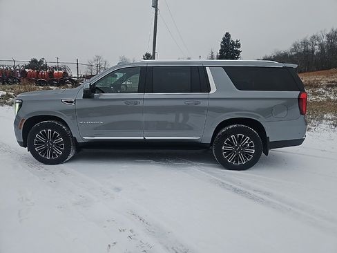 New 2026 GMC Yukon XL Elevation w/ LPO, Get Active Package image 2