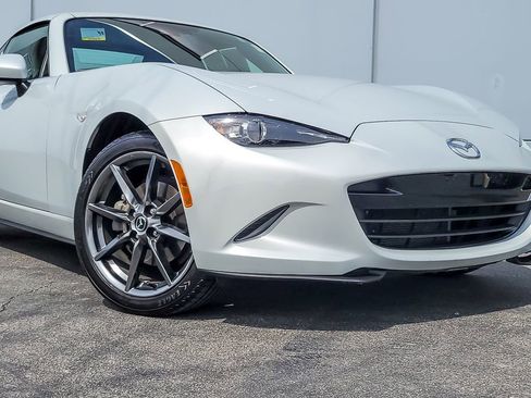 Used 2017 MAZDA MX-5 Miata RF Grand Touring RWD image 2