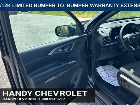 Certified 2025 Chevrolet Traverse LT w/ Driver Confidence Package AWD/4WD image 17