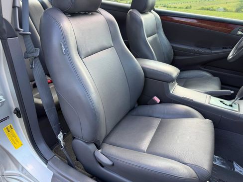 Used 2006 Toyota Solara SLE FWD image 29